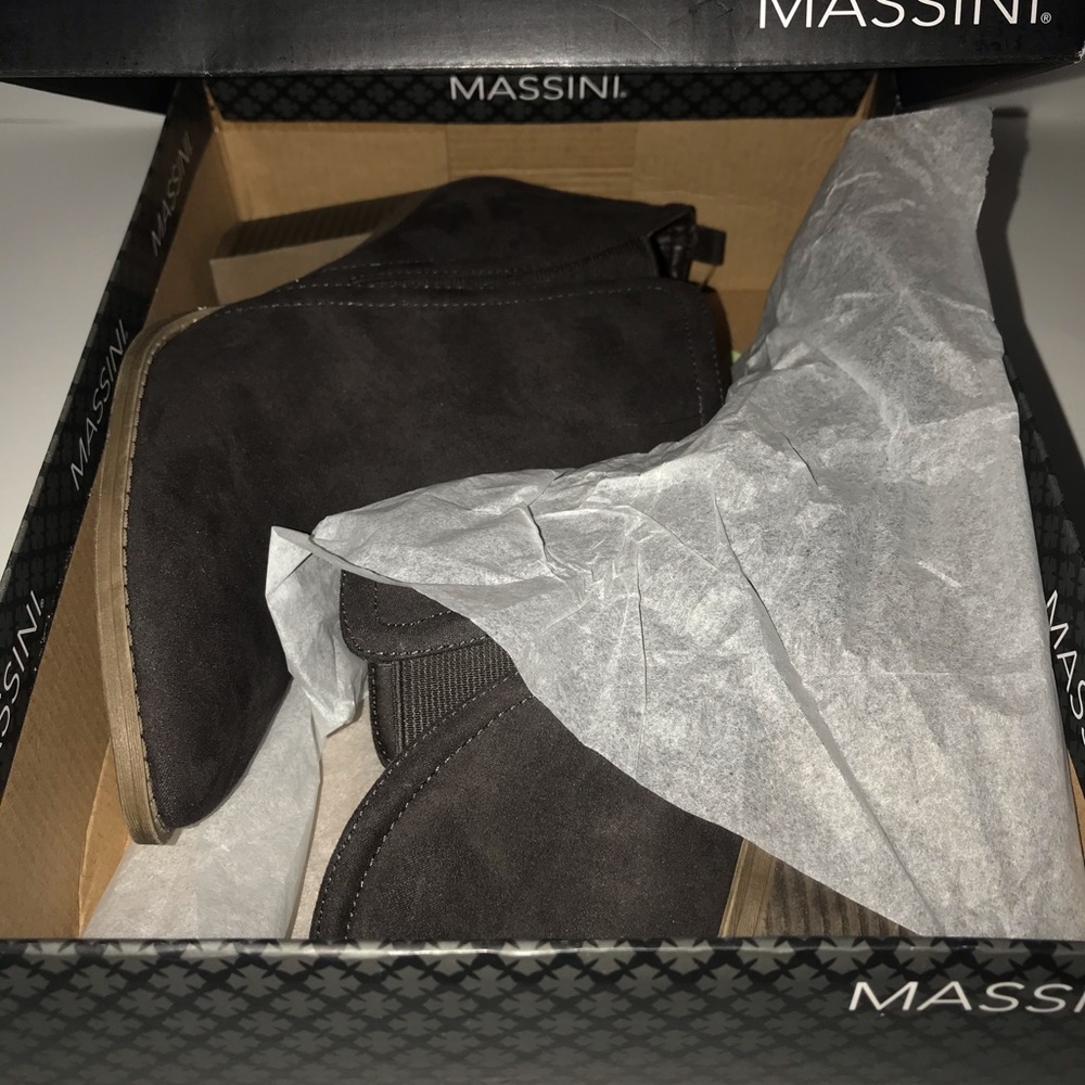 NIB Massini “Genesis” Grey Ankle Boots Size 8.5 - Picture 8 of 8